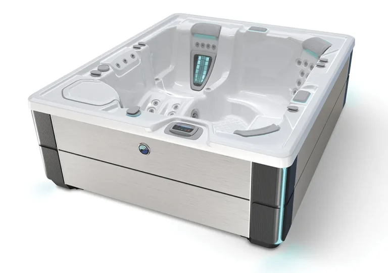 HotSpring Sovereign jakuzzi